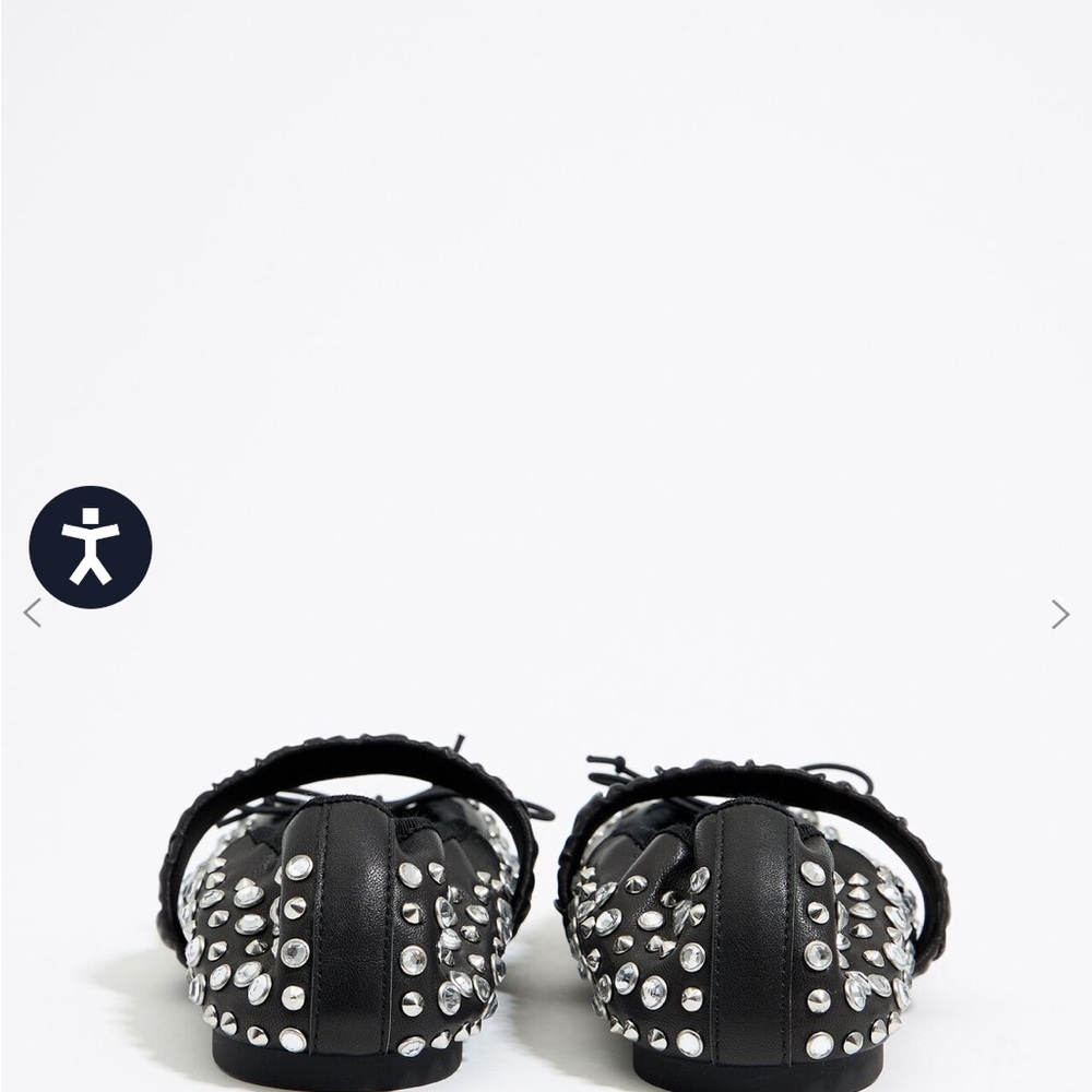 NWT BIMBA y Lola STUDDED BLACK LEATHER BALLERINA Ballet Flats size 39 - Picture 3 of 12